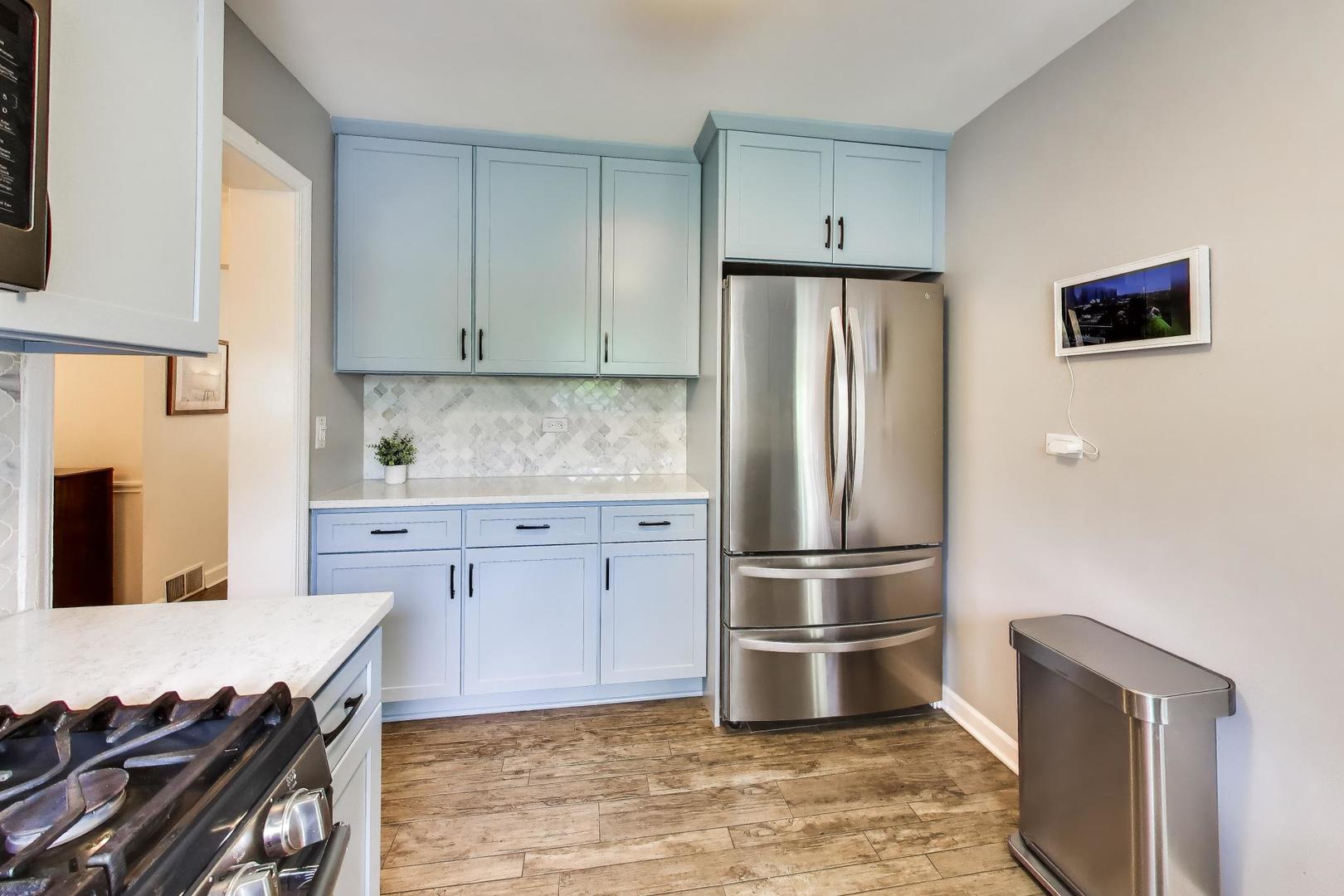 850 Kenton Road Deerfield, IL 60015 - Photo 10 of 36