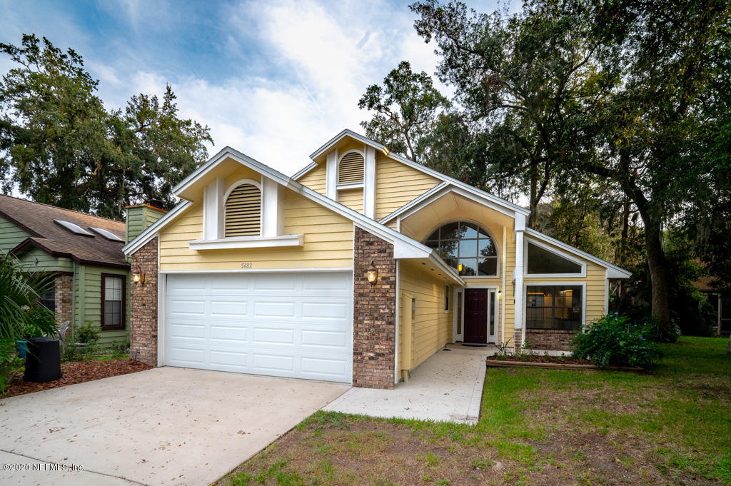 5482 Fort Caroline Road Jacksonville, FL 32277 - Photo 2 of 19 Front Yard