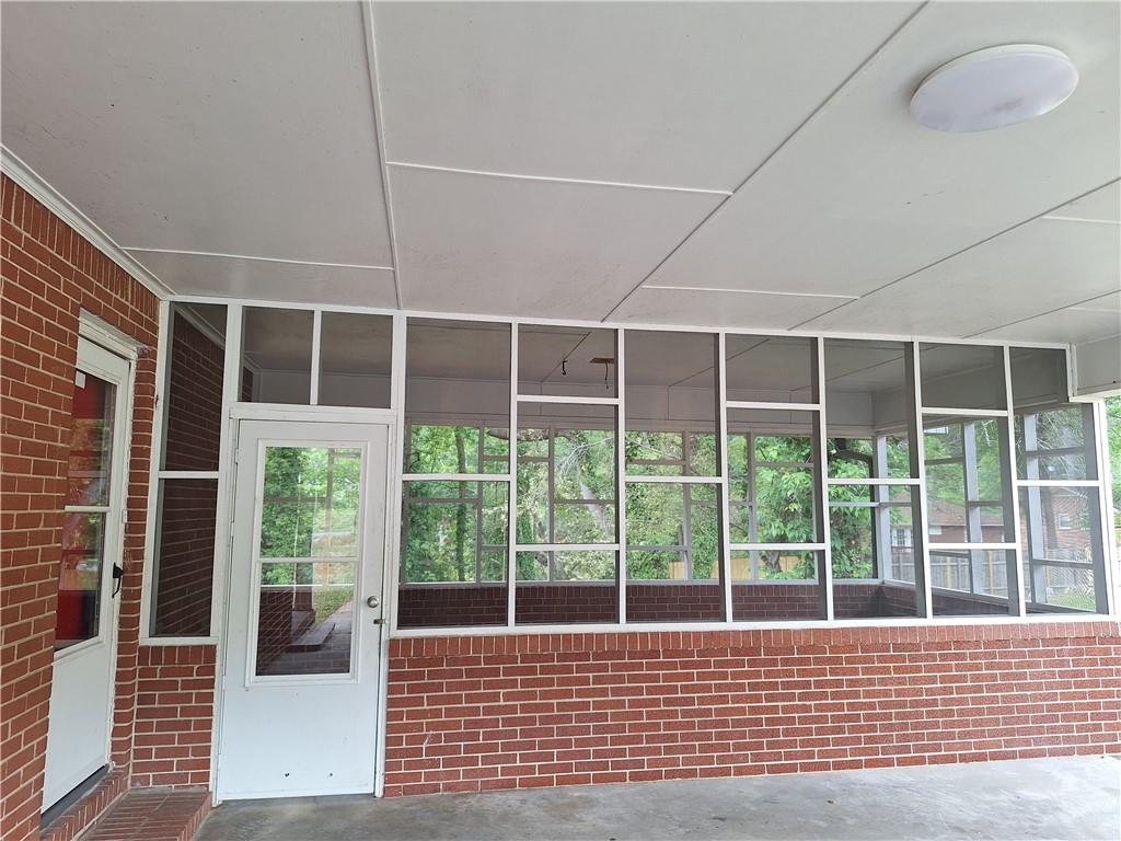 4609 Hopewell Road Atlanta, GA 30337 - Photo 21 of 25