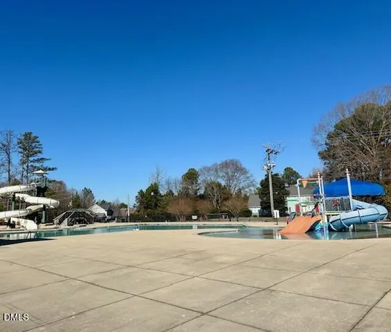 $325,000 | 49 Tuscarora Lane, Clayton, NC 27520