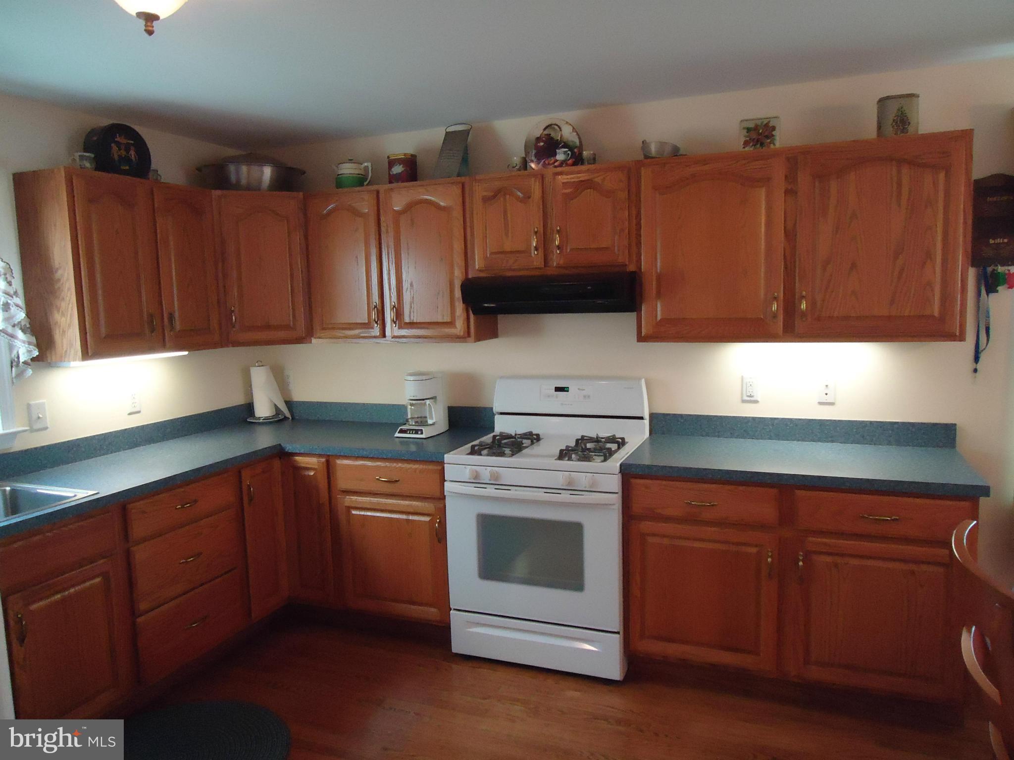 3321 Green Road White Hall, MD 21161 - Photo 6 of 27 Kitchen
