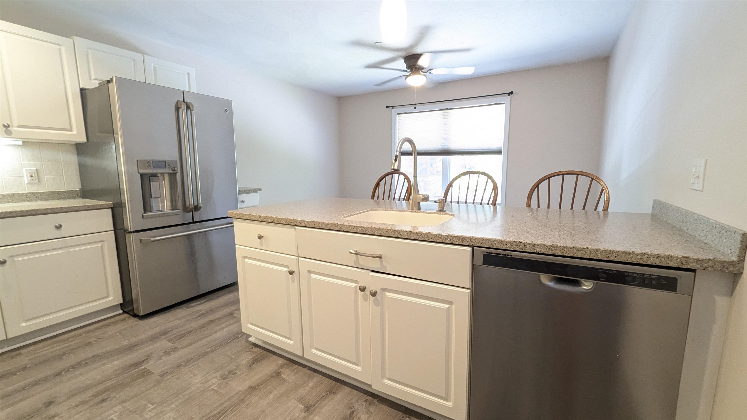 1465 Hooksett Road, Unit 79 Hooksett, NH 03106 - Photo 7 of 32