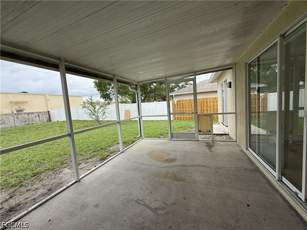 15603 Spring Line Lane Fort Myers, FL 33905 - Photo 9 of 19