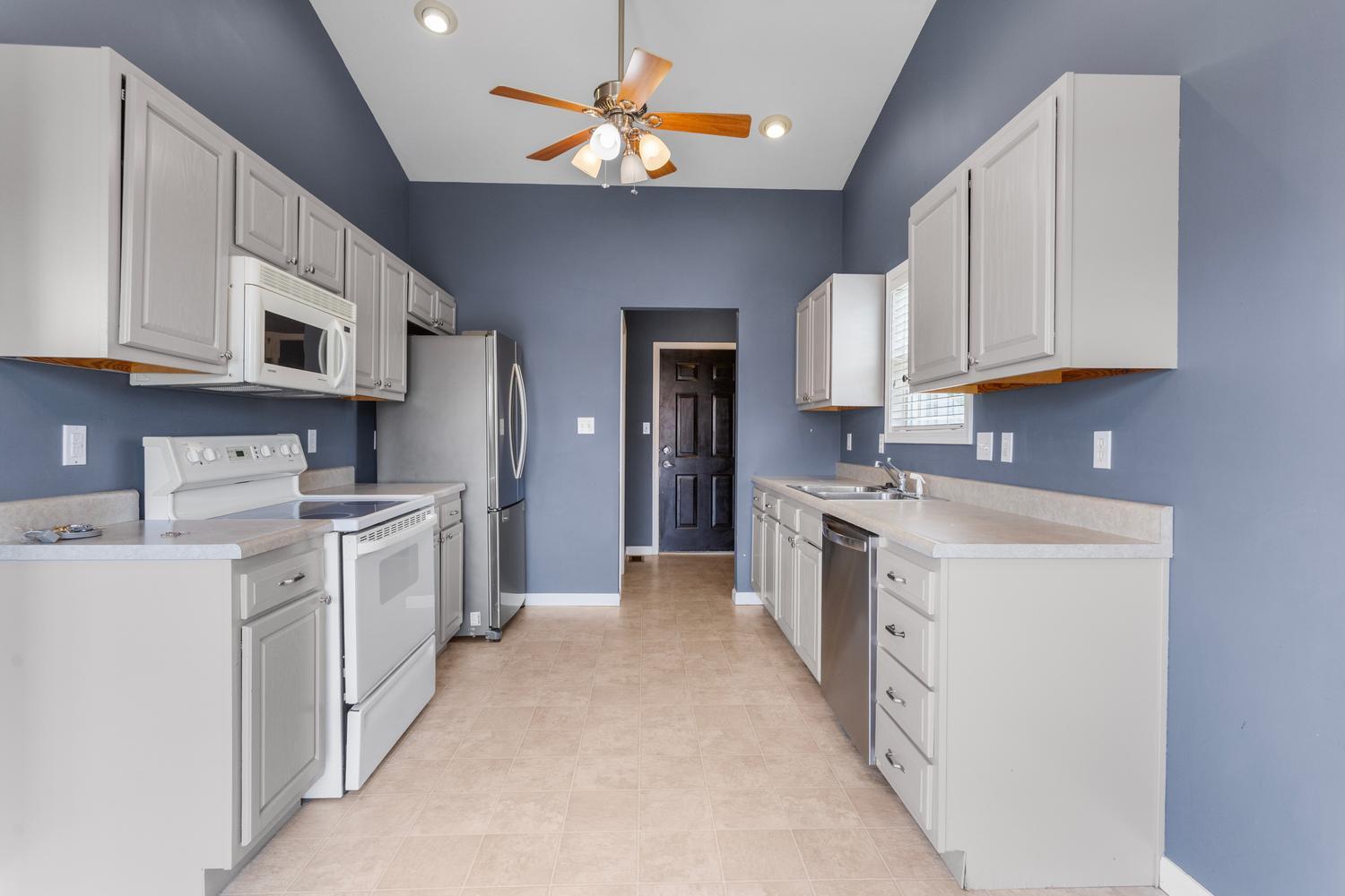 602 Wingstem Drive St. Joseph, IL 61873 - Photo 11 of 24