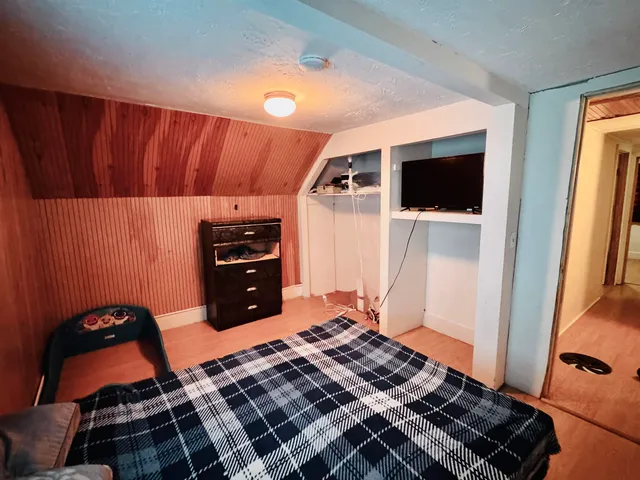 $149,300 | 25 Sweat Street, Richford, VT 05476