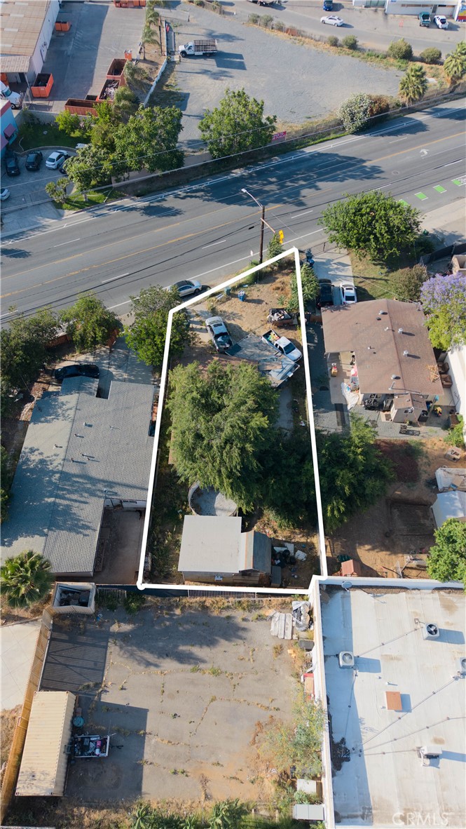 6174 Jurupa Avenue Riverside, CA 92504 - Photo 2 of 30 an outdoor view with sitting space