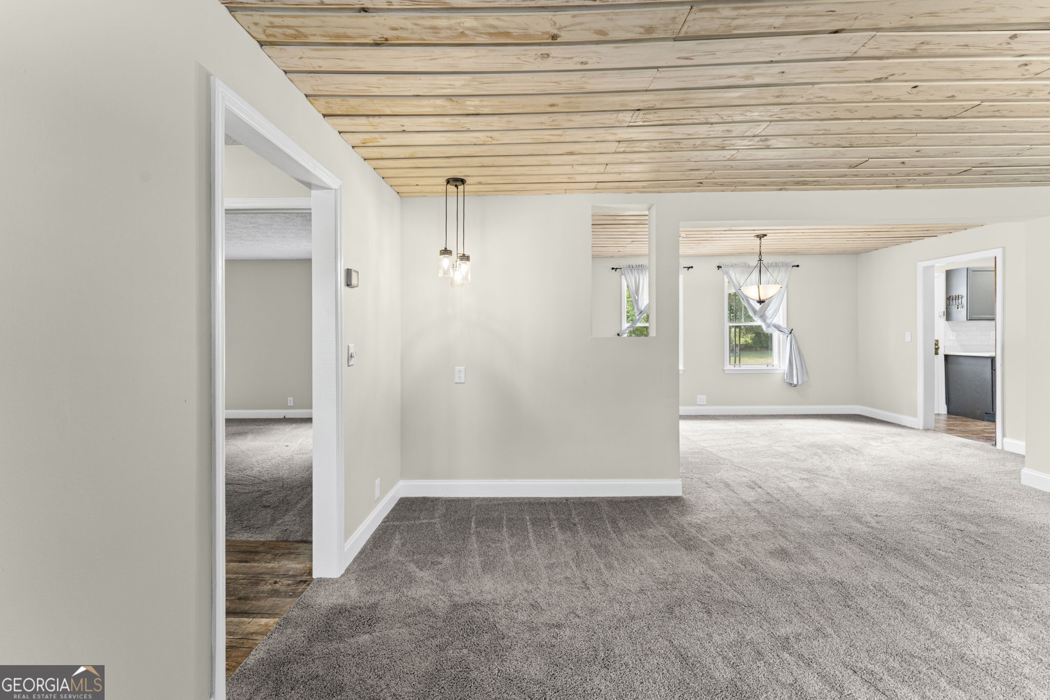 110 Handy Road Newnan, GA 30263 - Photo 5 of 98 Gallery Image 5