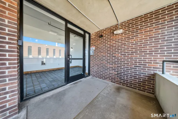 $185,000 | 325 Lafayette Street, Unit 8309, Bridgeport, CT 06604