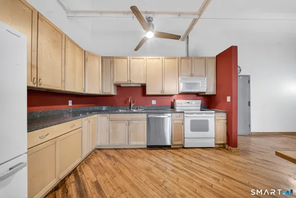 $185,000 | 325 Lafayette Street, Unit 8309, Bridgeport, CT 06604