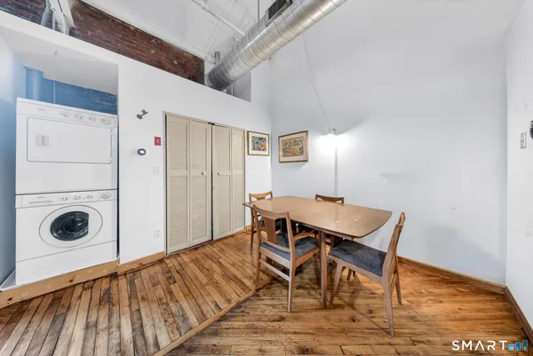 $185,000 | 325 Lafayette Street, Unit 8309, Bridgeport, CT 06604