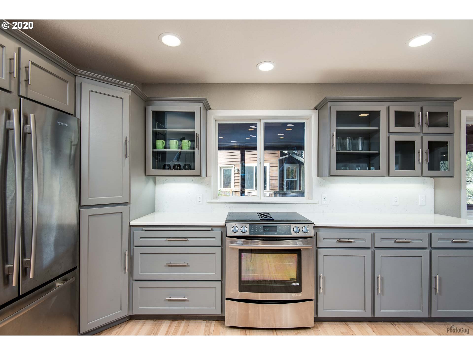 42989 Deerhorn Road Springfield, OR 97478 - Photo 13 of 32 Gallery Image 13