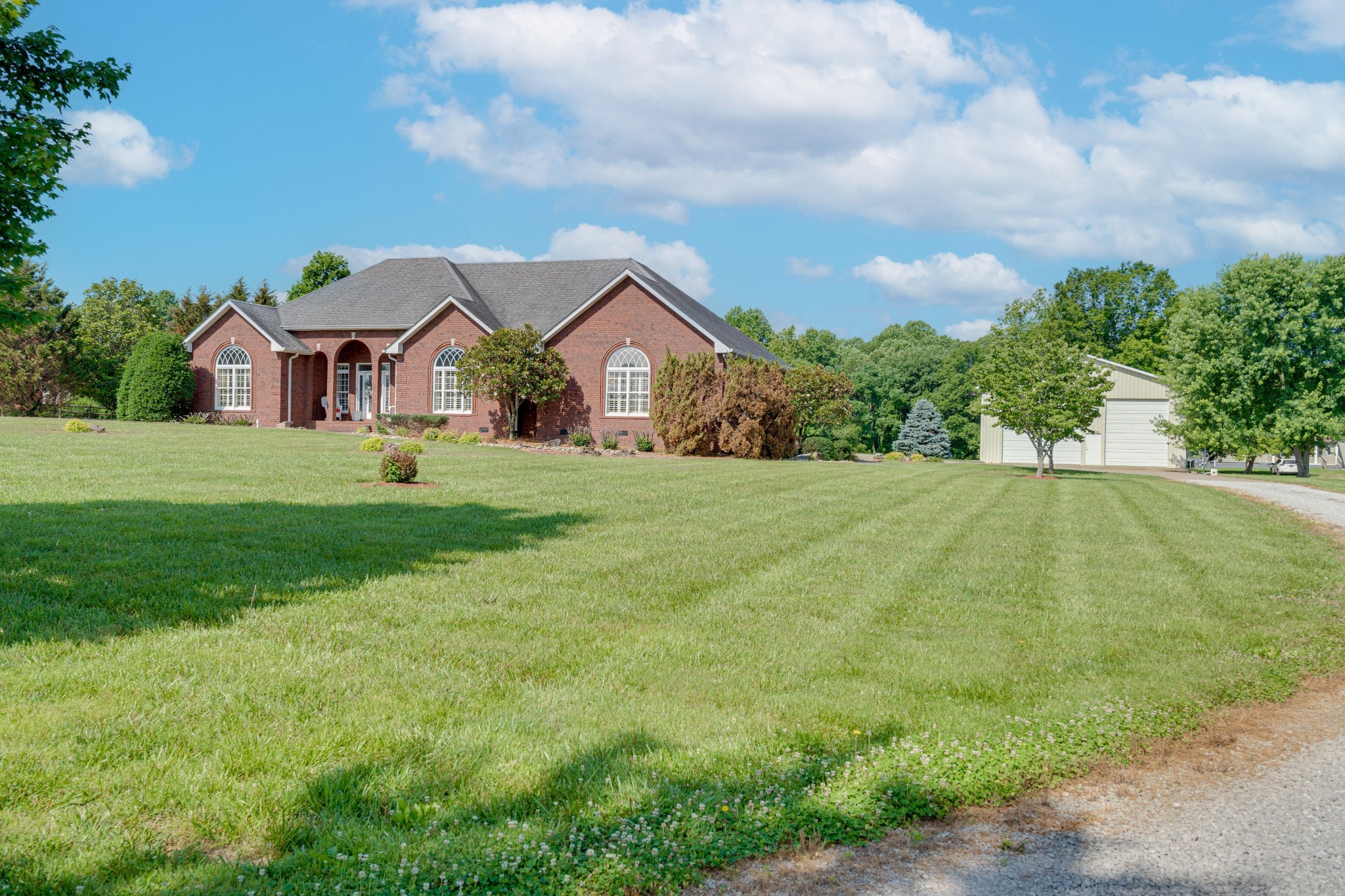 2610 South Mt Pleasant Road Greenbrier, TN 37073 - Photo 2 of 41 Gallery Image 2