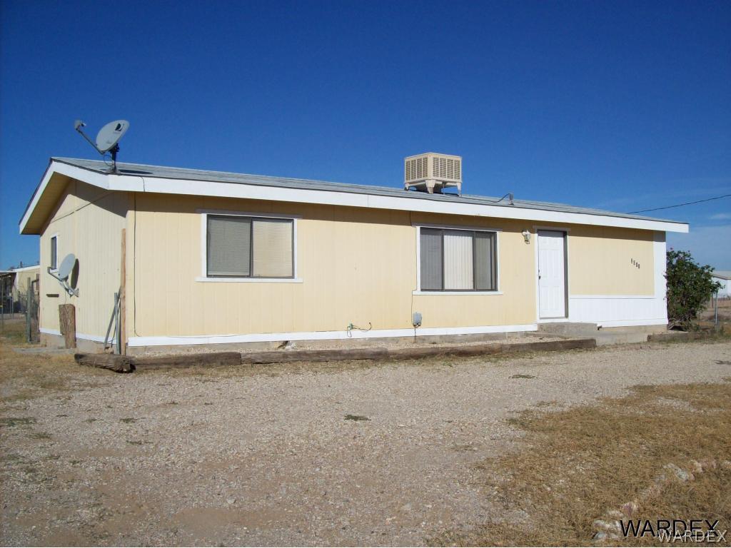 2011 South Estrella Road Golden Valley, AZ 86413 - Photo 2 of 11