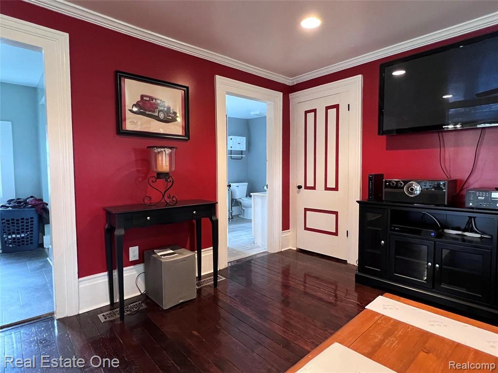 6304 East Coldwater Road Flint, MI 48506 - Photo 13 of 59