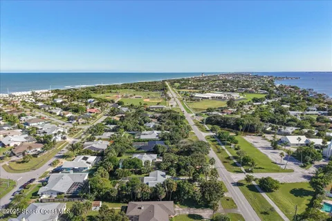 $725,000 | 2007 Oak Street, Melbourne Beach, FL 32951