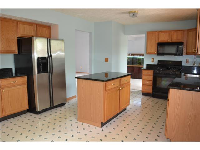 5855 Rothrock Court Galloway, OH 43119 - Photo 2 of 18 Gallery Image 2