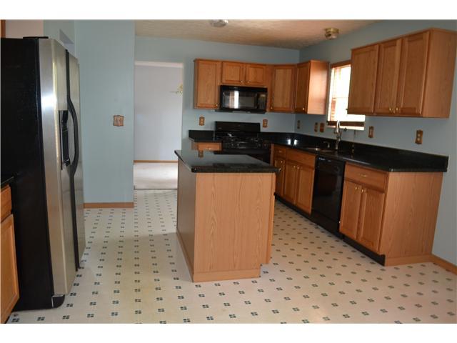 5855 Rothrock Court Galloway, OH 43119 - Photo 3 of 18 Gallery Image 3
