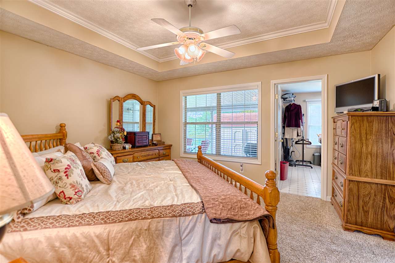 9744 Rabbit Run Drive Newburgh, IN 47630 - Photo 11 of 25 Gallery Image 11