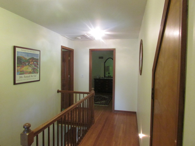422 North Tyler Road St. Charles, IL 60174 - Photo 16 of 21