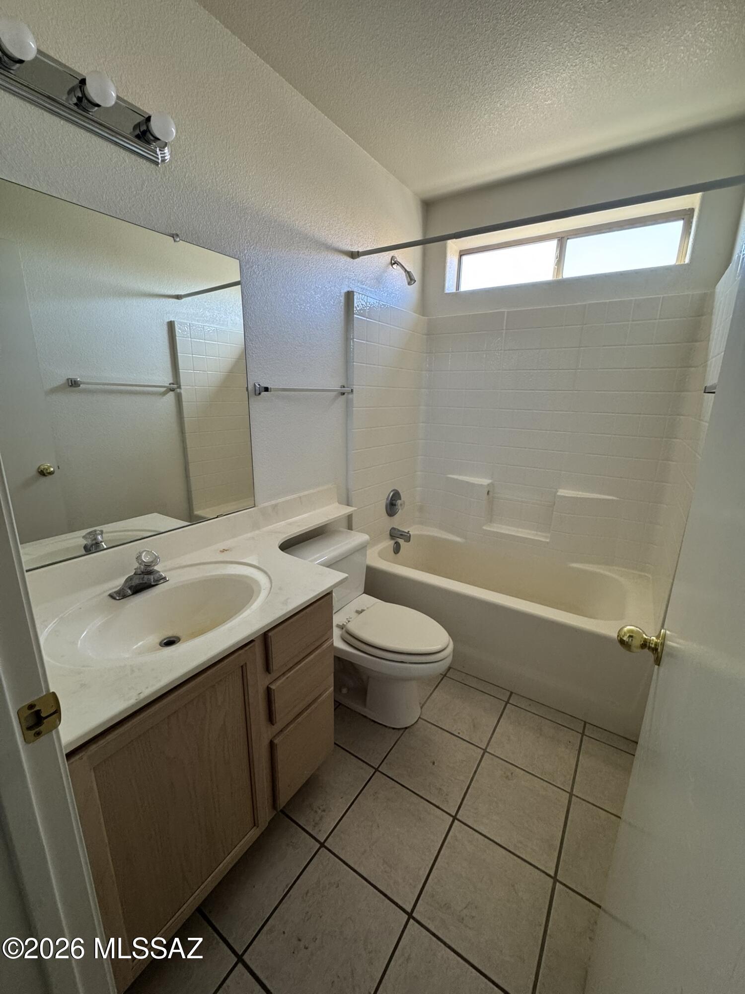 8935 East Golf Links Road Tucson, AZ 85730 - Photo 6 of 17 IMG_1285
