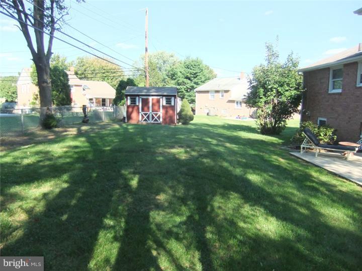 505 Cheyney Road Springfield, PA 19064 - Photo 24 of 25 Back Yard