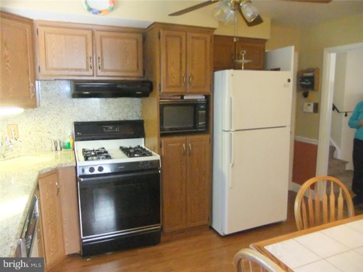 505 Cheyney Road Springfield, PA 19064 - Photo 6 of 25 Kitchen