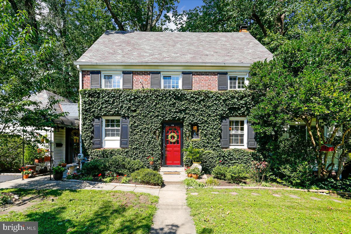 3909 Saul Road Kensington, MD 20895 - Photo 1 of 28 Gallery Image 1