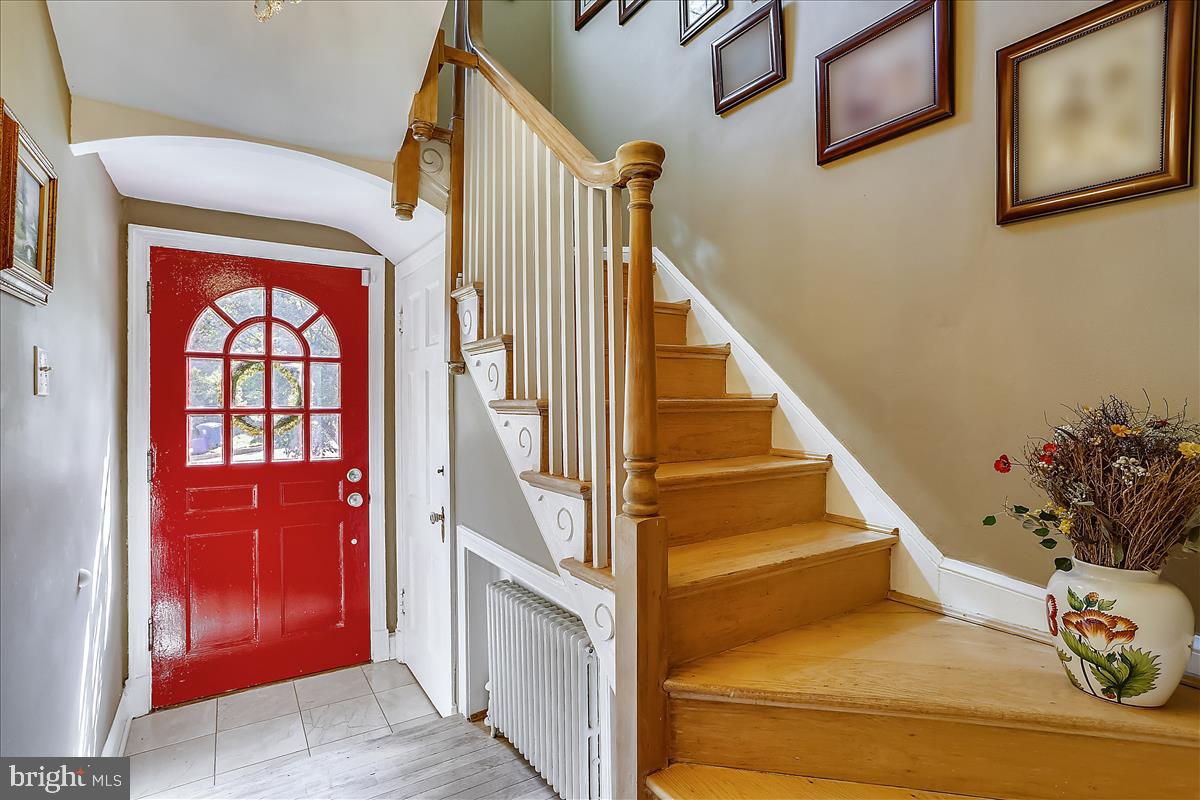 3909 Saul Road Kensington, MD 20895 - Photo 3 of 28 Gallery Image 3