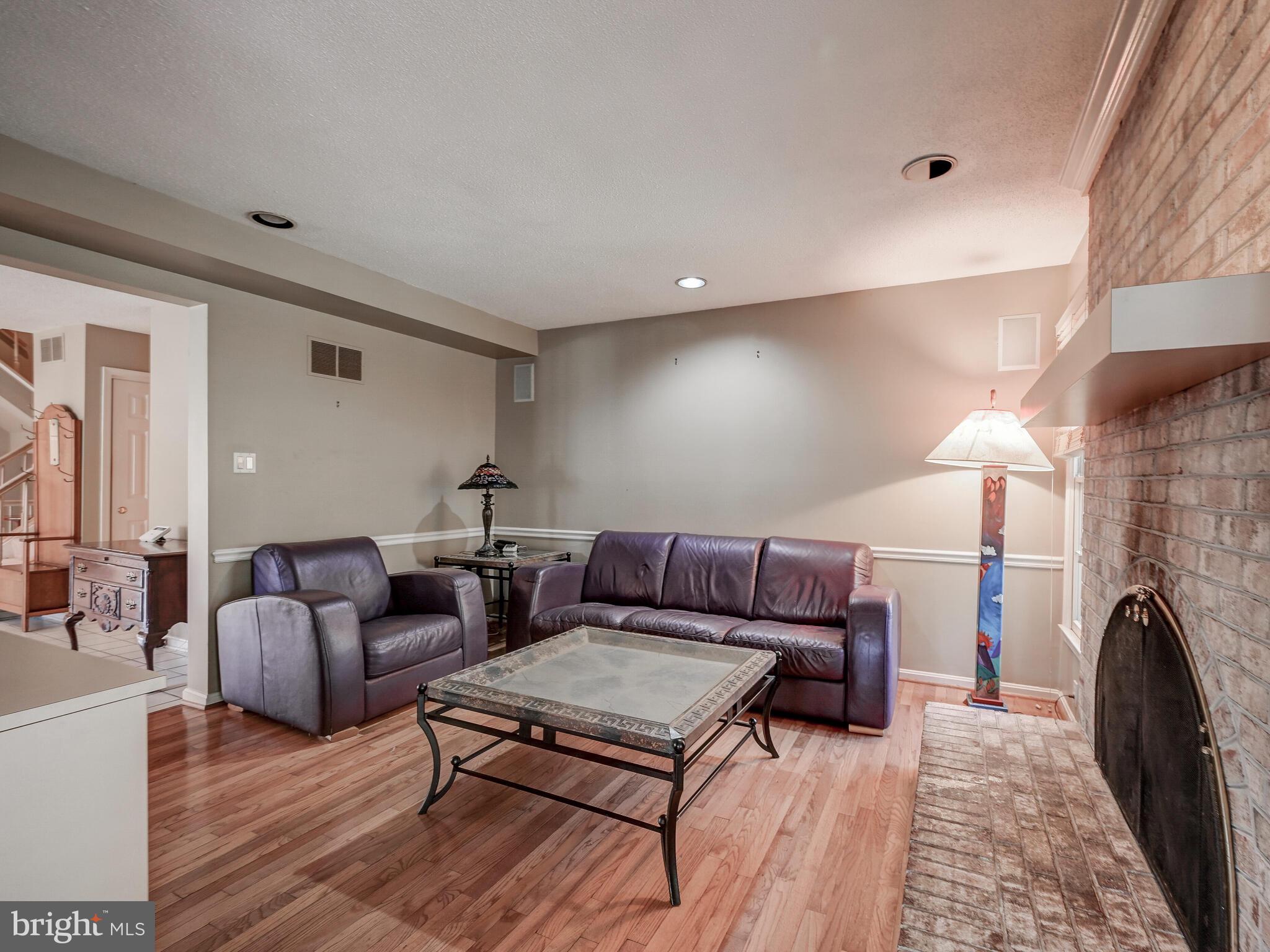 8 Raisin Tree Circle Baltimore, MD 21208 - Photo 15 of 44 Gallery Image 15
