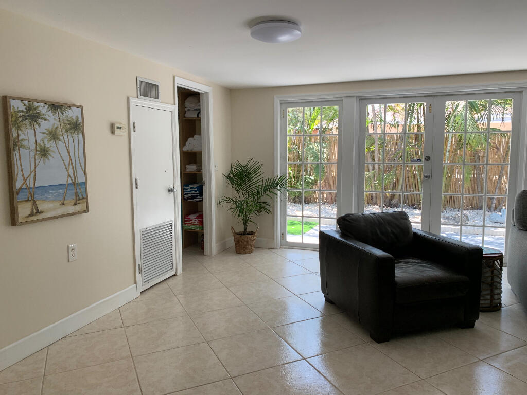 1790 Ridge Road North Palm Beach, FL 33408 - Photo 8 of 19 07