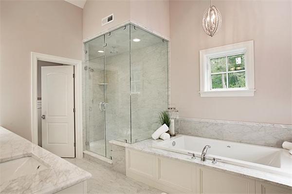 34 Wilde Road Newton, MA 02468 - Photo 12 of 17