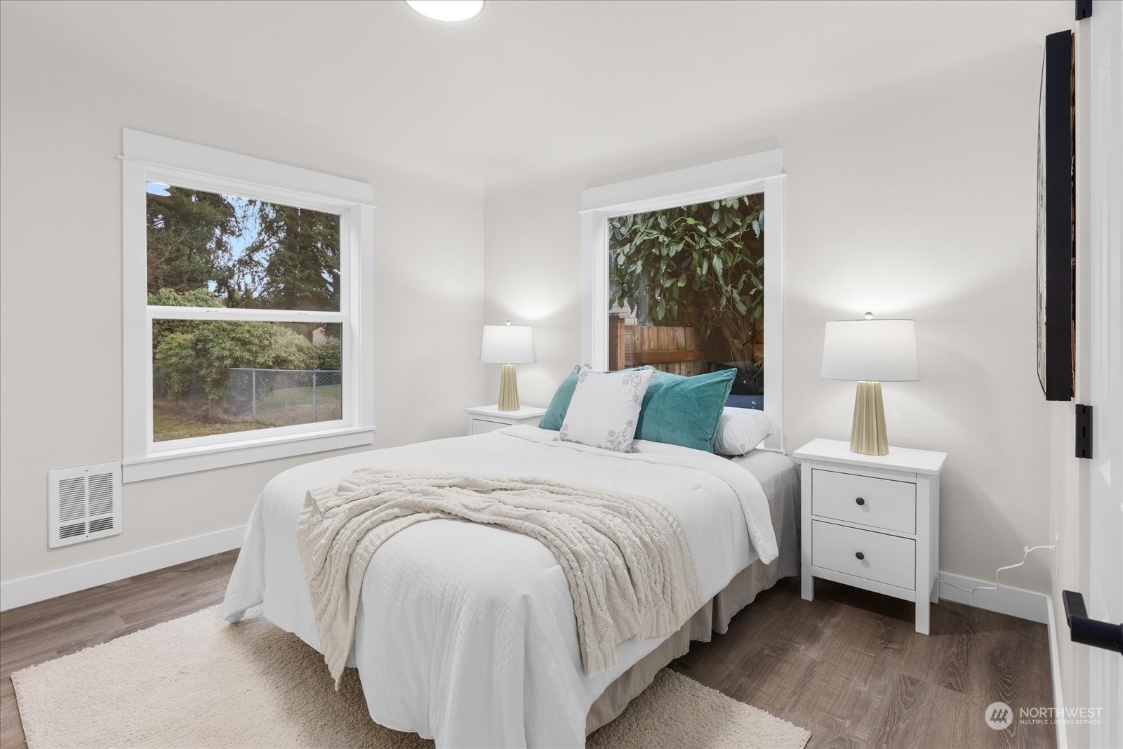 6919 Cady Road Everett, WA 98203 - Photo 16 of 39 a bedroom with a large bed and a window