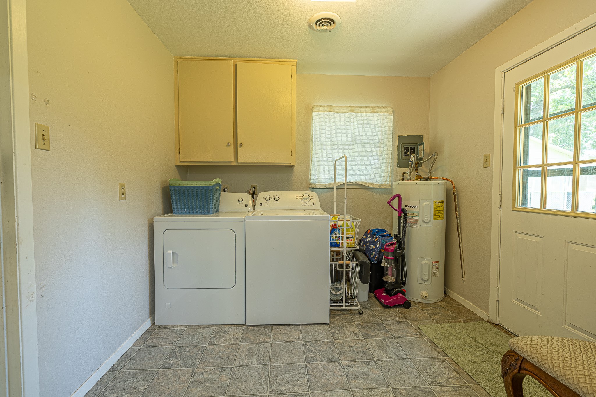 1009 Fish Hatchery Road Huntsville, TX 77320 - Photo 16 of 16 a utility room with dryer and washer