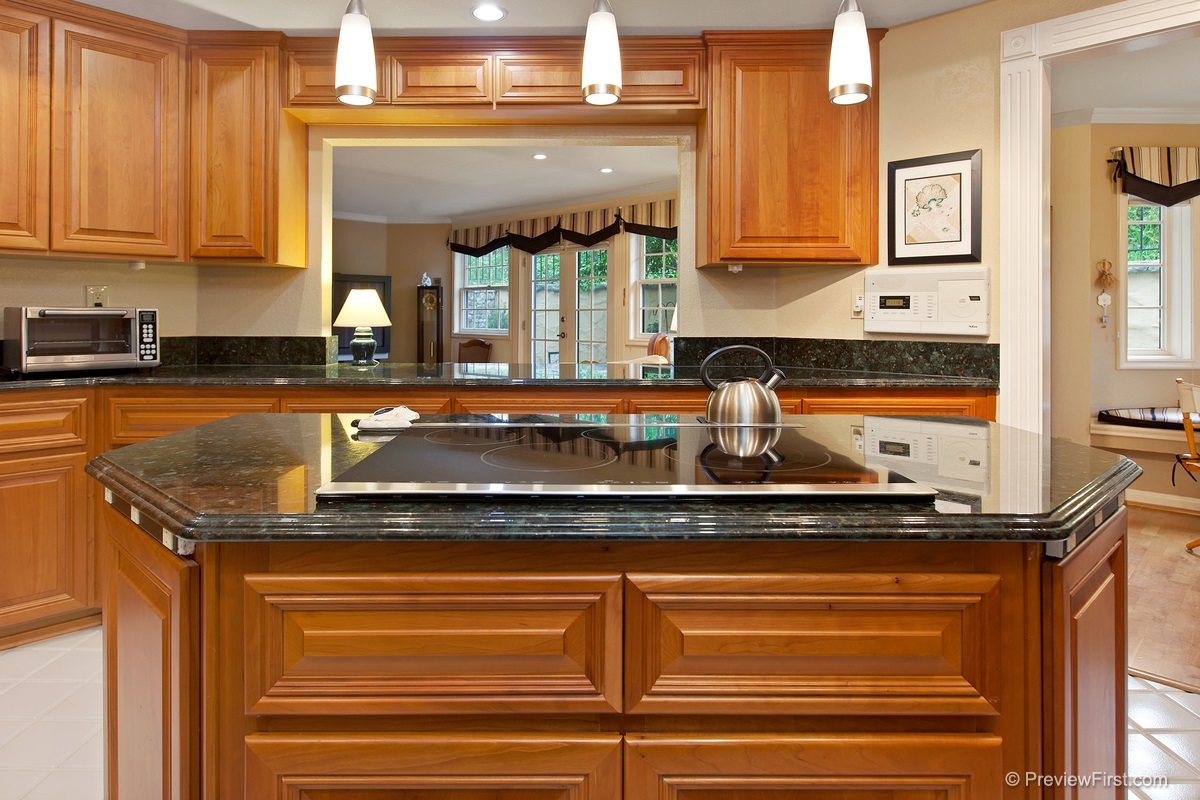 7357 Alicante Road Carlsbad, CA 92009 - Photo 13 of 25 Gallery Image 13