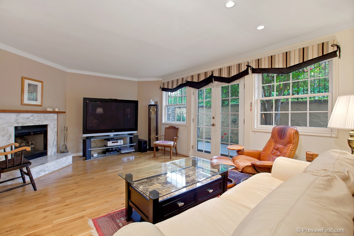 7357 Alicante Road Carlsbad, CA 92009 - Photo 15 of 25 Gallery Image 15