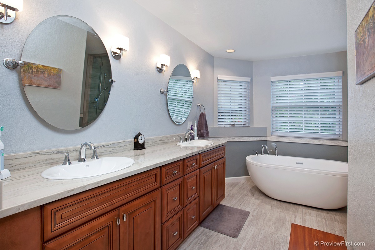 7357 Alicante Road Carlsbad, CA 92009 - Photo 21 of 25 Gallery Image 21