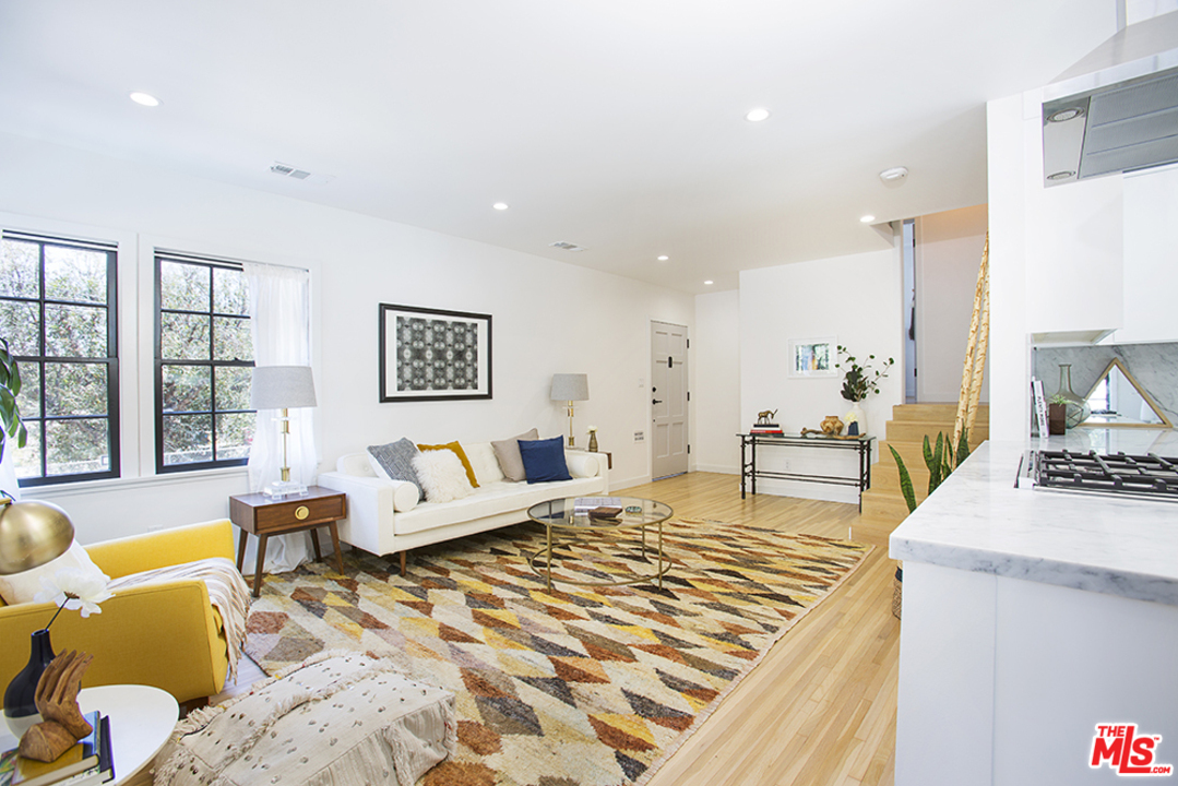 2607 Riverside Terrace Los Angeles, CA 90039 - Photo 11 of 47 Gallery Image 11