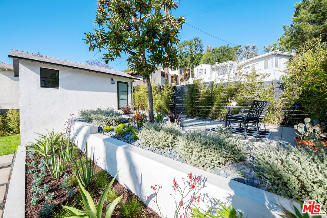 2607 Riverside Terrace Los Angeles, CA 90039 - Photo 39 of 47 Gallery Image 39