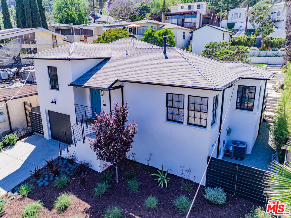 2607 Riverside Terrace Los Angeles, CA 90039 - Photo 8 of 47 Gallery Image 8
