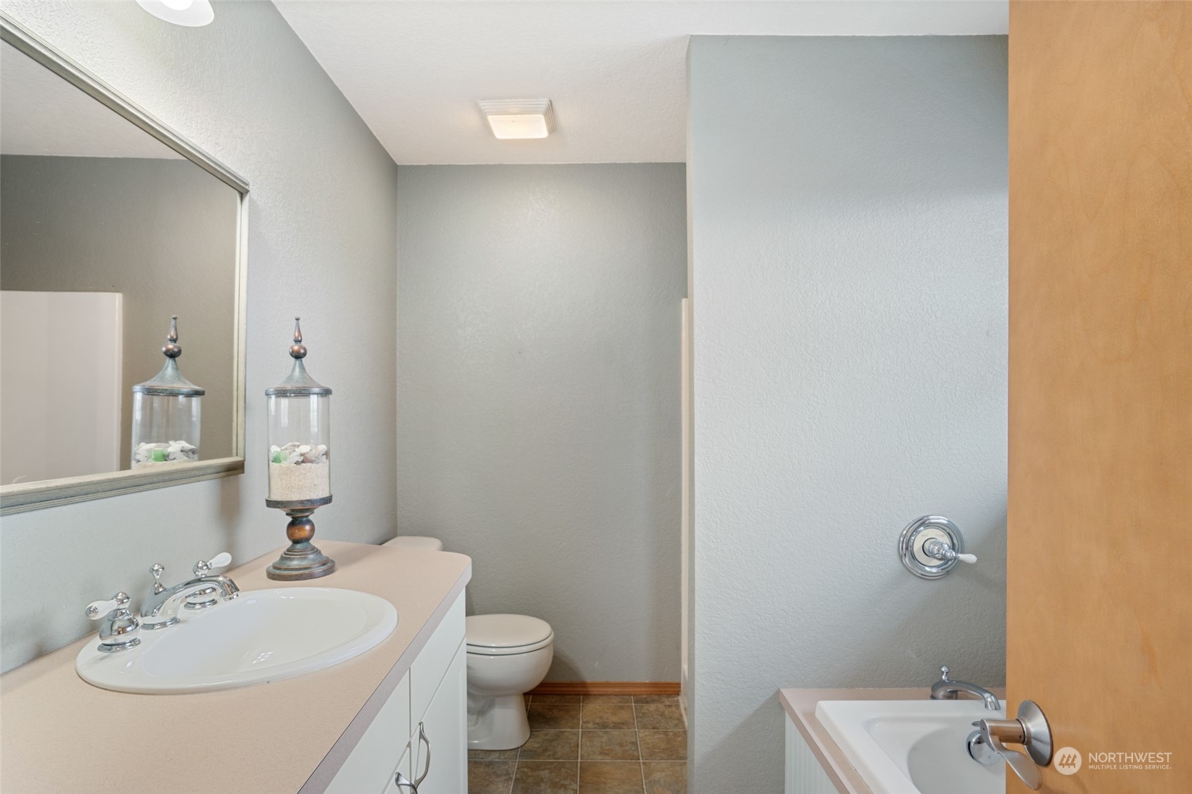 1919 Lower Monitor Road Wenatchee, WA 98801 - Photo 15 of 32 Gallery Image 15