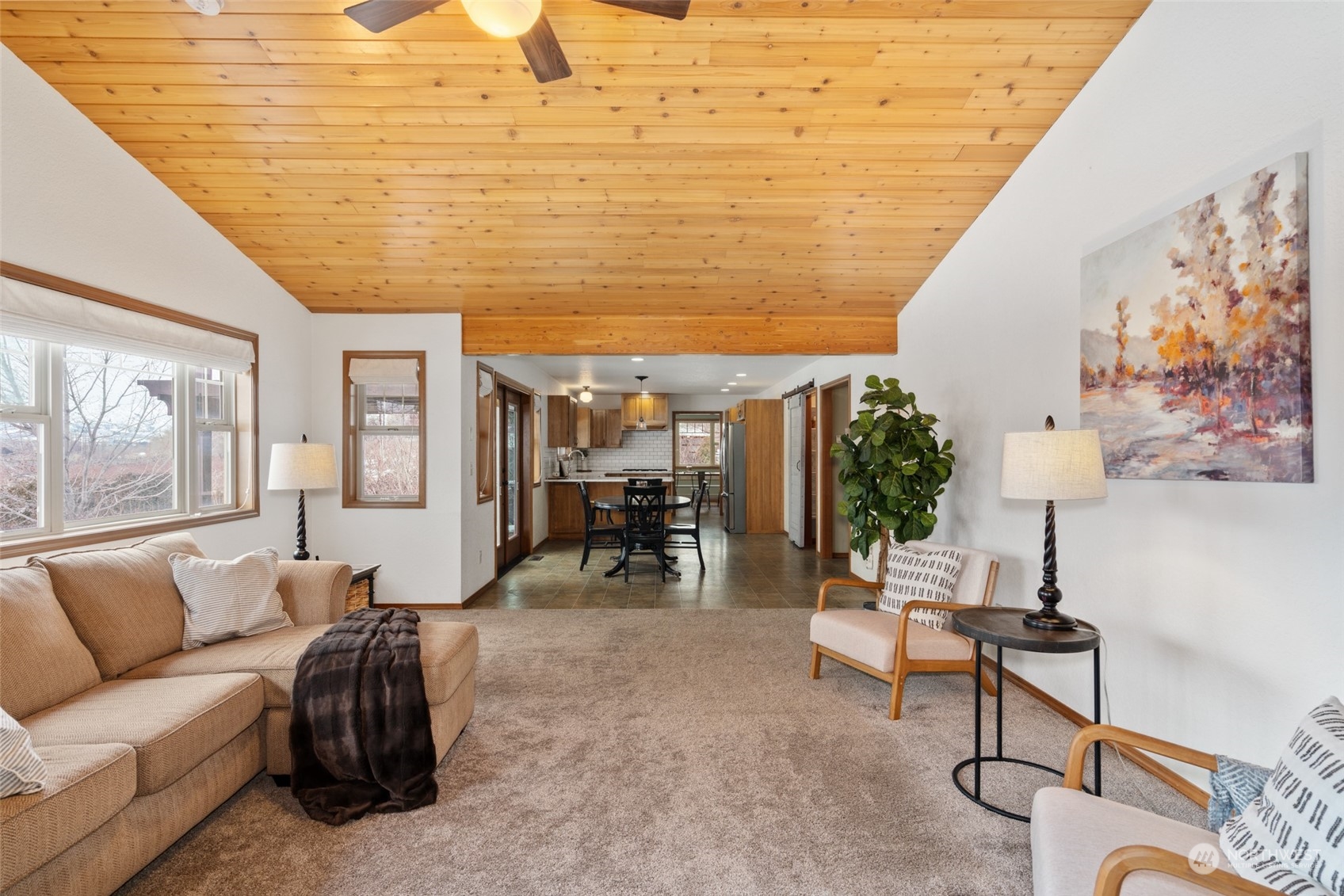 1919 Lower Monitor Road Wenatchee, WA 98801 - Photo 3 of 32 Gallery Image 3