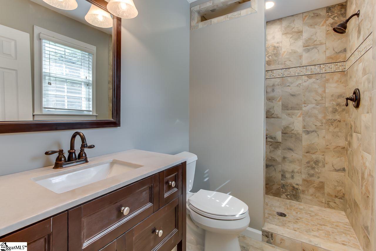 109 Country Glen Lane Pelzer, SC 29669 - Photo 22 of 33