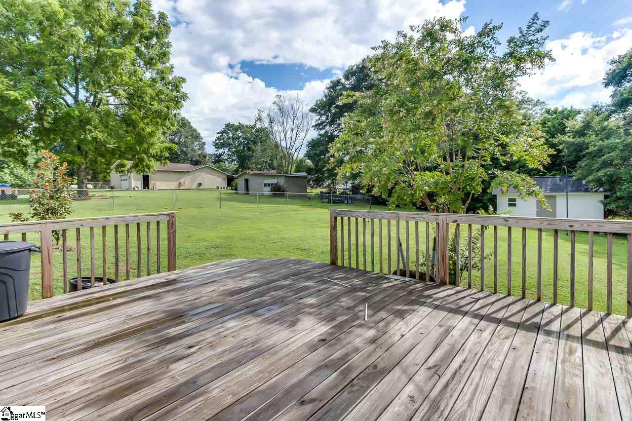 109 Country Glen Lane Pelzer, SC 29669 - Photo 31 of 33