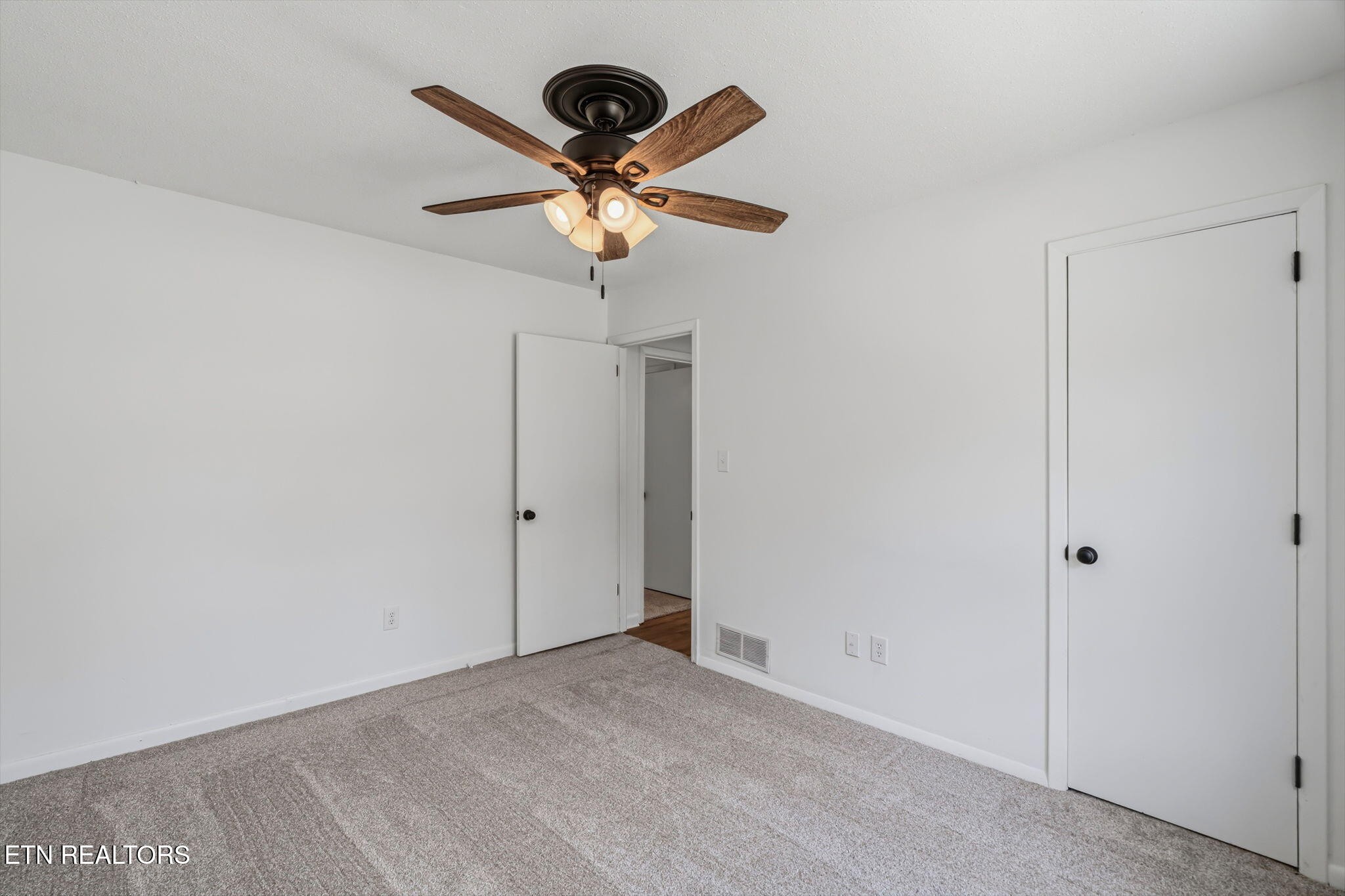 10008 Bluegrass Road Knoxville, TN 37922 - Photo 25 of 43 Gallery Image 25