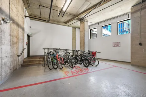 $785,000 | 2100 16th St Mall, Unit 606, Denver, CO 80202