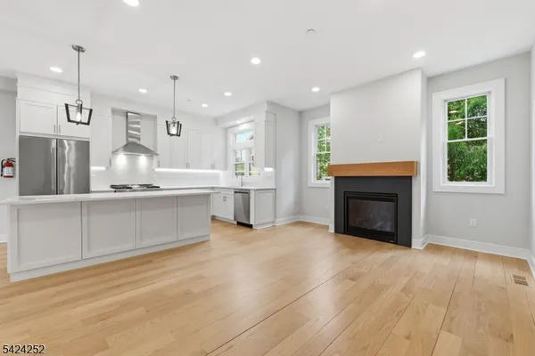 $7,250 | 603 Springfield Avenue, Unit 101, Summit, NJ 07901