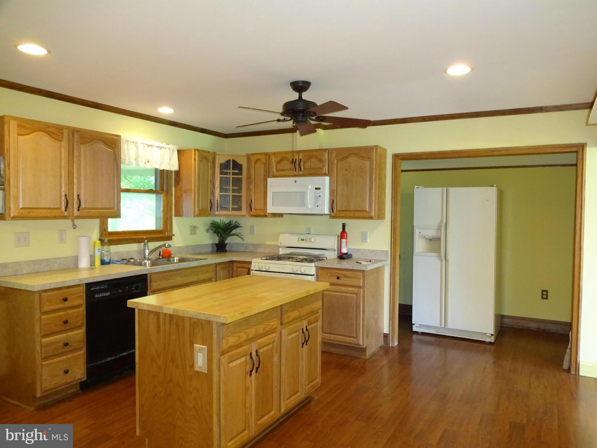 5404 Bonnie Brook Road Cambridge, MD 21613 - Photo 11 of 30 Kitchen