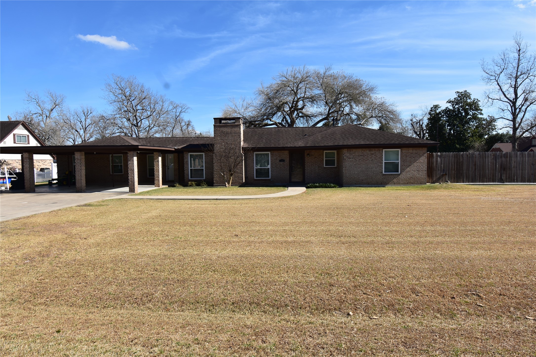 115 Neal Road Wharton, TX 77488 - Photo 2 of 45 FRONT