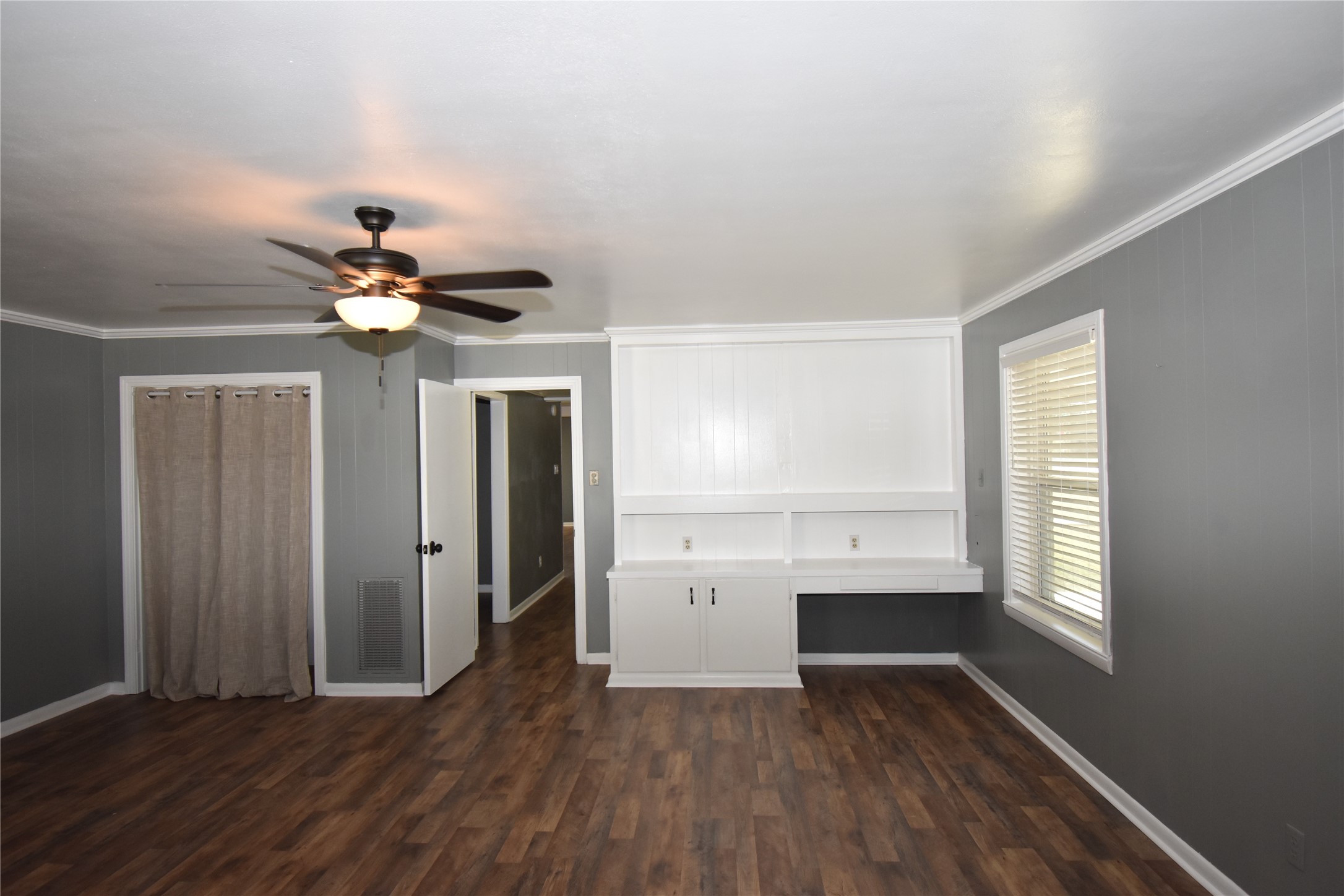 115 Neal Road Wharton, TX 77488 - Photo 28 of 45 PRIMARY BEDROOM