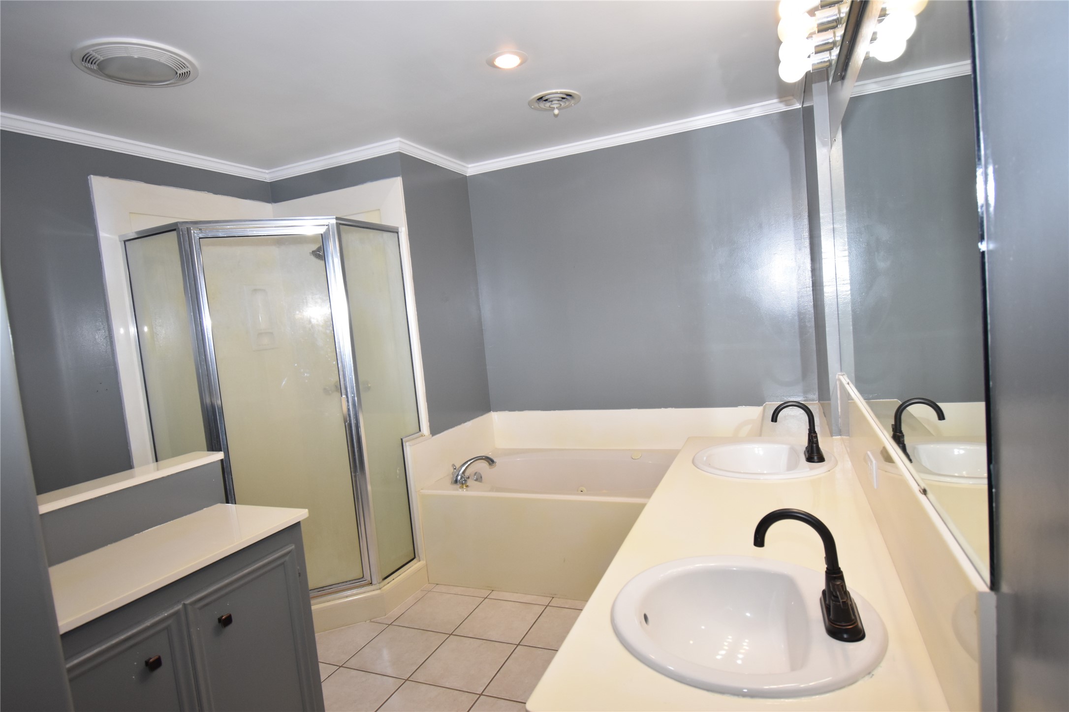 115 Neal Road Wharton, TX 77488 - Photo 30 of 45 PRIMARY BATH